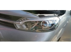 Recambio de faro izquierdo para toyota proace 2.0 turbodiesel cat referencia OEM IAM 980858998000  