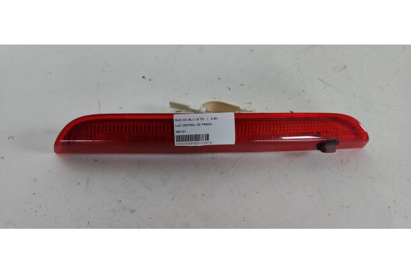 Recambio de luz central de freno para audi a3 (8l) 1.9 tdi referencia OEM IAM 392101  