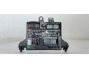 Recambio de caja reles / fusibles para opel insignia berlina expression referencia OEM IAM 2273776402  