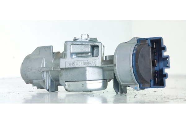 Recambio de conmutador de arranque para land rover discovery 2.7 td v6 cat referencia OEM IAM 3M513F880AC  