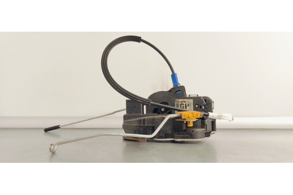 Recambio de cerradura puerta delantera derecha para opel astra j lim. 1.6 cdti referencia OEM IAM 13579523  