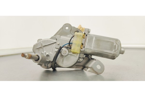 Recambio de motor limpia trasero para mazda 5 berl. (cr) 1.8 active referencia OEM IAM C23567450  