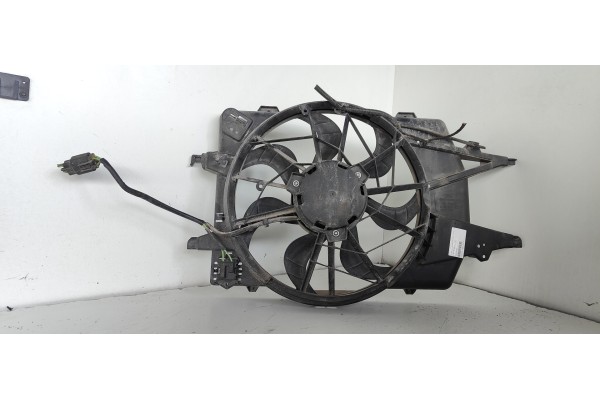 Recambio de electroventilador para ford focus berlina (cak) 1.8 tdci turbodiesel cat referencia OEM IAM 3135103453  