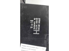 Recambio de mando climatizador para nissan pathfinder (r50) 3.3 v6 cat referencia OEM IAM 3C08034700 275003W100 