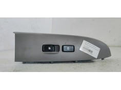 Recambio de mando elevalunas delantero derecho para kia carnival 2.9 crdi cat referencia OEM IAM 935754D020  