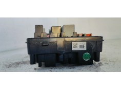 Recambio de caja reles / fusibles para opel insignia berlina 2.0cdti 130 fap referencia OEM IAM 13255300  