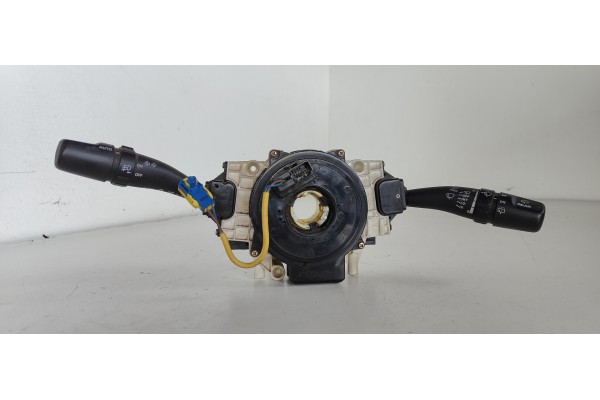 Recambio de mando multifuncion para kia sorento 2.5 crdi cat referencia OEM IAM   