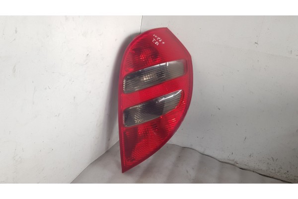 Recambio de piloto trasero derecho para mercedes-benz clase a (w169) 2.0i 136 [200] referencia OEM IAM A1698201064  