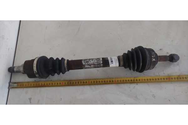 Recambio de transmision delantera izquierda para peugeot 206 berlina 1.4 hdi referencia OEM IAM 96307676  