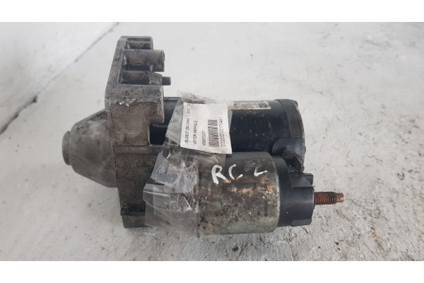 Recambio de motor arranque para peugeot 308 confort referencia OEM IAM M000T32271  