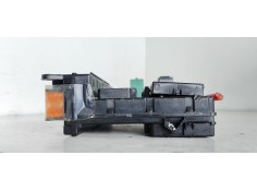 Recambio de caja reles / fusibles para land rover range rover (lm) v8 td vogue referencia OEM IAM 8380407  