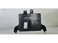 Recambio de caja reles / fusibles para opel insignia berlina expression referencia OEM IAM 2273776402  