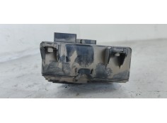 Recambio de caja reles / fusibles para opel corsa d innovation referencia OEM IAM 13286030  