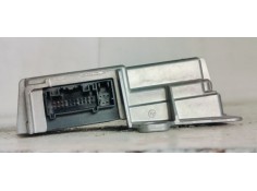 Recambio de centralita airbag para renault clio iii 1.5dci 85 referencia OEM IAM 8200645158  