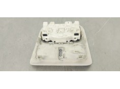 Recambio de luz interior para peugeot 208 1.6 hdi 92 fap referencia OEM IAM 9673810977  