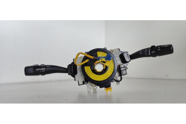 Recambio de mando multifuncion para hyundai tucson (jm) 2.0 crdi cat referencia OEM IAM   