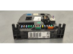 Recambio de caja reles / fusibles para citroen c3 referencia OEM IAM 9666952080  