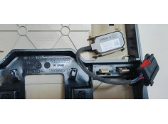 Recambio de luz interior para opel insignia berlina 2.0cdti 130 fap referencia OEM IAM 13339682  