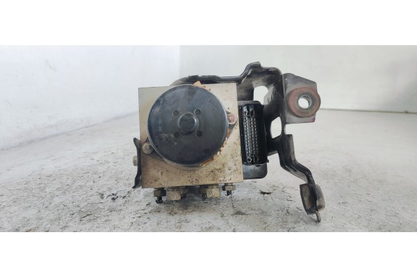 Recambio de abs para opel insignia sports tourer 2.0 cdti 130 fap referencia OEM IAM 13332549  