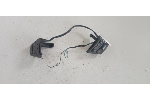 Recambio de mando volante para saab 9-5 familiar 1.9 tid vector referencia OEM IAM 12758031  