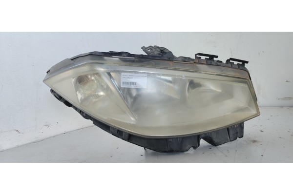 Recambio de faro derecho para renault megane ii classic berlina confort expression referencia OEM IAM   