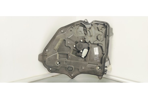 Recambio de elevalunas trasero derecho para mazda 5 berl. (cr) 1.8 active referencia OEM IAM C2357297X  