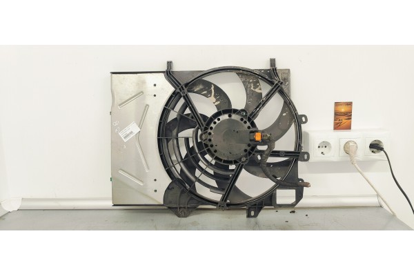 Recambio de electroventilador para peugeot 2008 (--.2013) 1.2 i turbo 130 referencia OEM IAM 9801666680  
