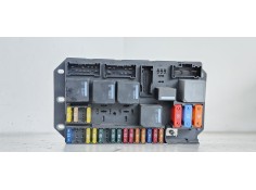 CAJA RELES / FUSIBLES 518879002 