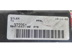 Recambio de caja reles / fusibles para peugeot 206 berlina 1.9 diesel referencia OEM IAM 9637225180  