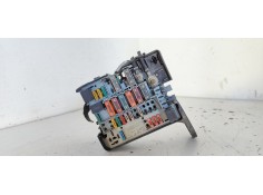 Recambio de caja reles / fusibles para peugeot 206 berlina 1.9 diesel referencia OEM IAM 9637225180  