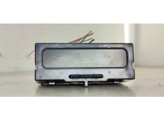 Recambio de pantalla multifuncion para renault megane ii classic berlina confort expression referencia OEM IAM 8200107839  