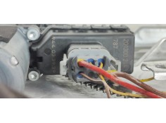 Recambio de elevalunas delantero derecho para opel astra gtc 1.7 16v cdti referencia OEM IAM 13101479  