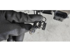 Recambio de faro izquierdo para renault megane ii familiar 1.9 dci diesel referencia OEM IAM 8200073220J  