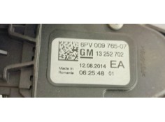 Recambio de pedal acelerador para opel astra j lim. 1.6 cdti referencia OEM IAM 13252702  