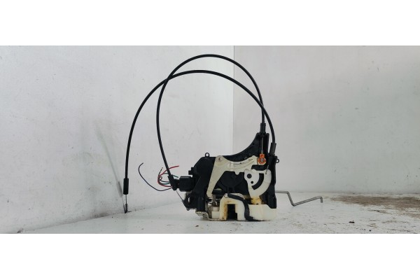 Recambio de cerradura puerta delantera derecha para mitsubishi outlander (cw0) 2.4i 170 4x4 referencia OEM IAM   