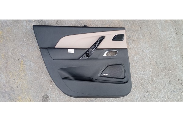 Recambio de guarnecido puerta trasera izquierda para citroen c4 grand picasso exclusive referencia OEM IAM   
