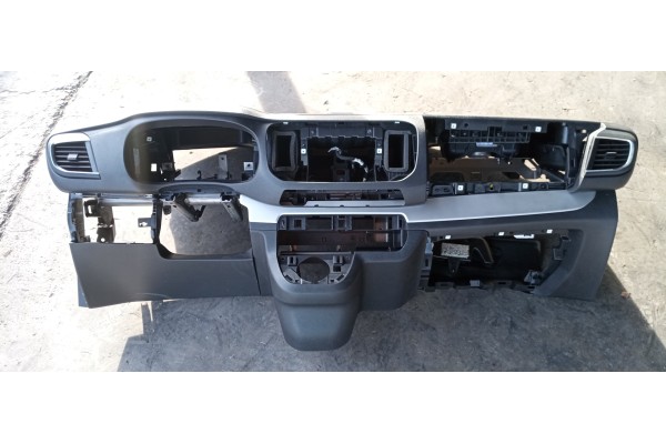 Recambio de salpicadero para toyota proace l1h1 furgón comfort referencia OEM IAM   