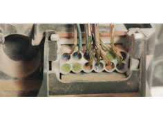 Recambio de faro izquierdo para volkswagen touareg (7la) 2.5tdi 175 4x4 referencia OEM IAM   