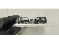 Recambio de luz interior para citroen c3 picasso 1.6 hdi 92 fap referencia OEM IAM 9680713980  