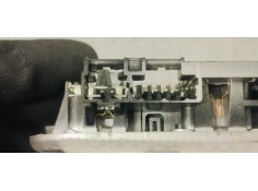 Recambio de luz interior para citroen c3 picasso 1.6 hdi 92 fap referencia OEM IAM 9680713980  