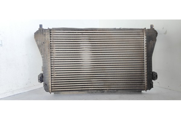 Recambio de intercooler para volkswagen passat berlina (3c2) 2.0 tdi referencia OEM IAM 1K0145805G  