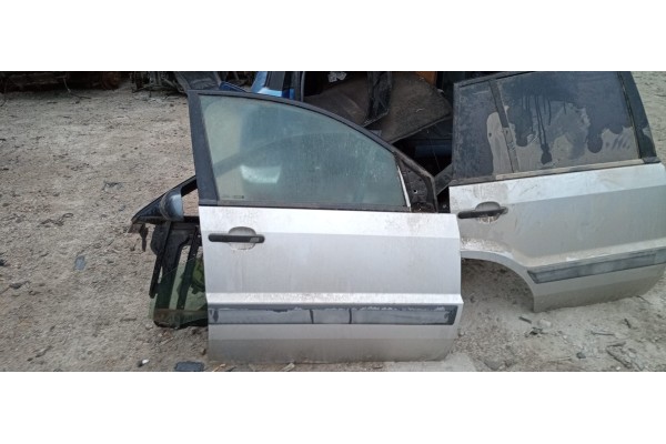 Recambio de puerta delantera derecha para ford fusion (cbk) newport referencia OEM IAM   