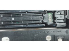 Recambio de pantalla multifuncion para opel astra j lim. berlina fase 1 referencia OEM IAM 13267984  