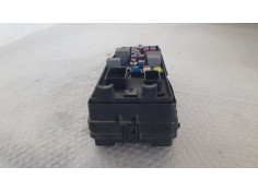 Recambio de caja reles / fusibles para kia carnival 2.9 crdi cat referencia OEM IAM 919504D050  