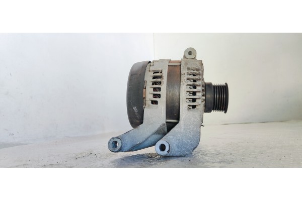 Recambio de alternador para ford focus cabrio (ca5) 2.0 referencia OEM IAM 3M5T10300VC  