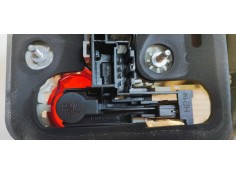 Recambio de piloto trasero izquierdo interior para volkswagen touareg (7la) 2.5tdi 175 4x4 referencia OEM IAM   