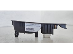 MANDO ELEVALUNAS TRASERO DERECHO 31144M 