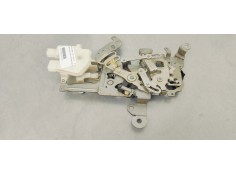 CERRADURA PUERTA TRASERA IZQUIERDA 