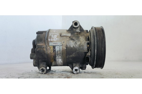 Recambio de compresor aire acondicionado para renault scenic ii confort authentique referencia OEM IAM 8200050141  