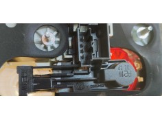 Recambio de piloto trasero derecho interior para volkswagen touareg (7la) 2.5tdi 175 4x4 referencia OEM IAM   